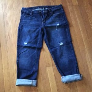 Jennifer Lopez boyfriend cropped jeans